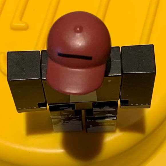 Roblox Ultimate Driving Robin DeBank Figure - Picture 5 of 5